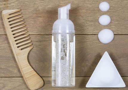 Recette Mousse coiffante hydratante pour les cheveux