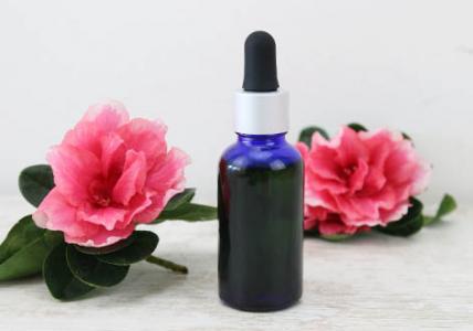 Recette Soin parfumant "Touche de Rose Orientale" cou & décolleté