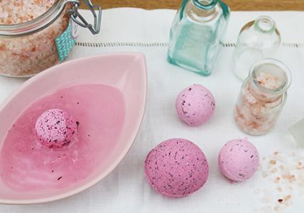 Recette Boules  de bain  effervescentes "Fleurs d'Hibiscus"
