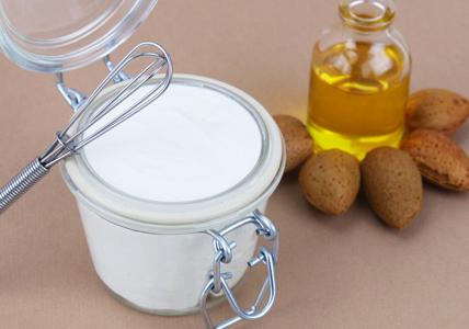 Recette Cold cream à tout faire Prune & Abricot