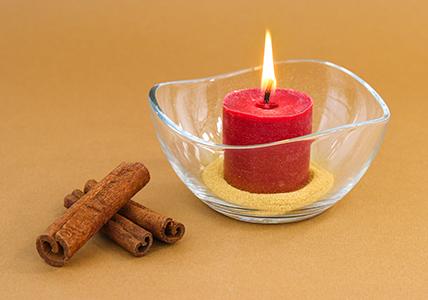 Recette Recette DIY « Bougie de Noël décorative »