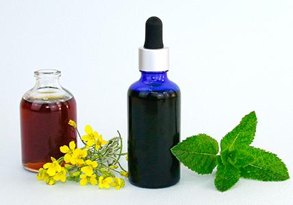 Recette Huile fortifiante pour les cheveux Moutarde & Carapate