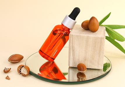 Huile de soin nourrissante pour les cheveux à l'huile d'Argan