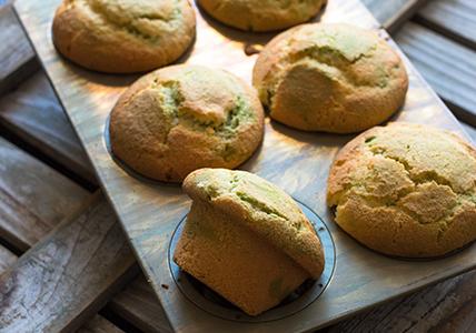 Recette Muffins fondants au thé Matcha et au chocolat blanc
