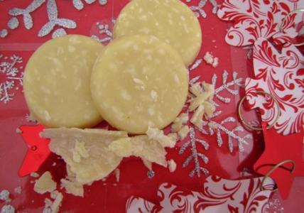 Recette Palets de chocolat blanc « maison » à la noix de coco