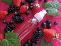 Brume parfumée pour les cheveux aux fruits rouges