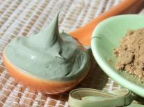 Masque jeunesse régénérant au Thé vert 