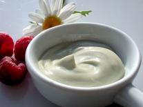 Crème visage et corps à la Camomille bleue apaisante pour peaux délicates