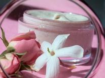 Crème de gommage visage au Jasmin & Rose