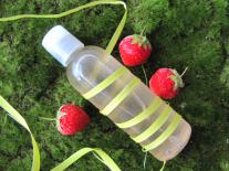 Lotion démaquillante visage et yeux à la Fraise des Bois