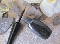 Eye-liner nacré : Noir Brillant