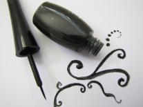 Eye-liner Noir Intense