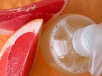 Shampooing 2 en 1 pour cheveux indisciplinés