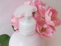 Lait aux pétales de Rose pour le corps