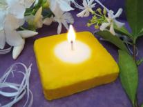 Bougie évasion parfumée aux Fleurs des Îles