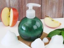 Liquide vaisselle écologique dégraissant à la Pomme