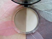 Duo de poudre sculptantes pour le visage