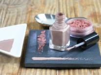 Vernis à ongles Taupe Délicat