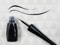 Eye-liner Noir élégance