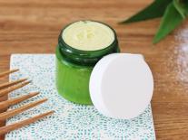 Scrub stimulant du cuir chevelu aux perles de bambou