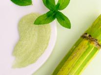 Gommage Fraîcheur drainant aux huiles essentielles