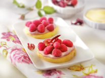 Recette génoise à la rose et aux framboises