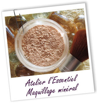 Atelier l'Essentiel - Poudre de teint minérale sur-mesure - Aroma-Zone