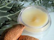 Baume après-soleil au Cyprès bleu apaisant