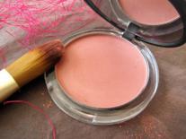Blush Compact Rosy