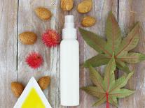 Eau micellaire nettoyante pour peaux sèches à l'Amande